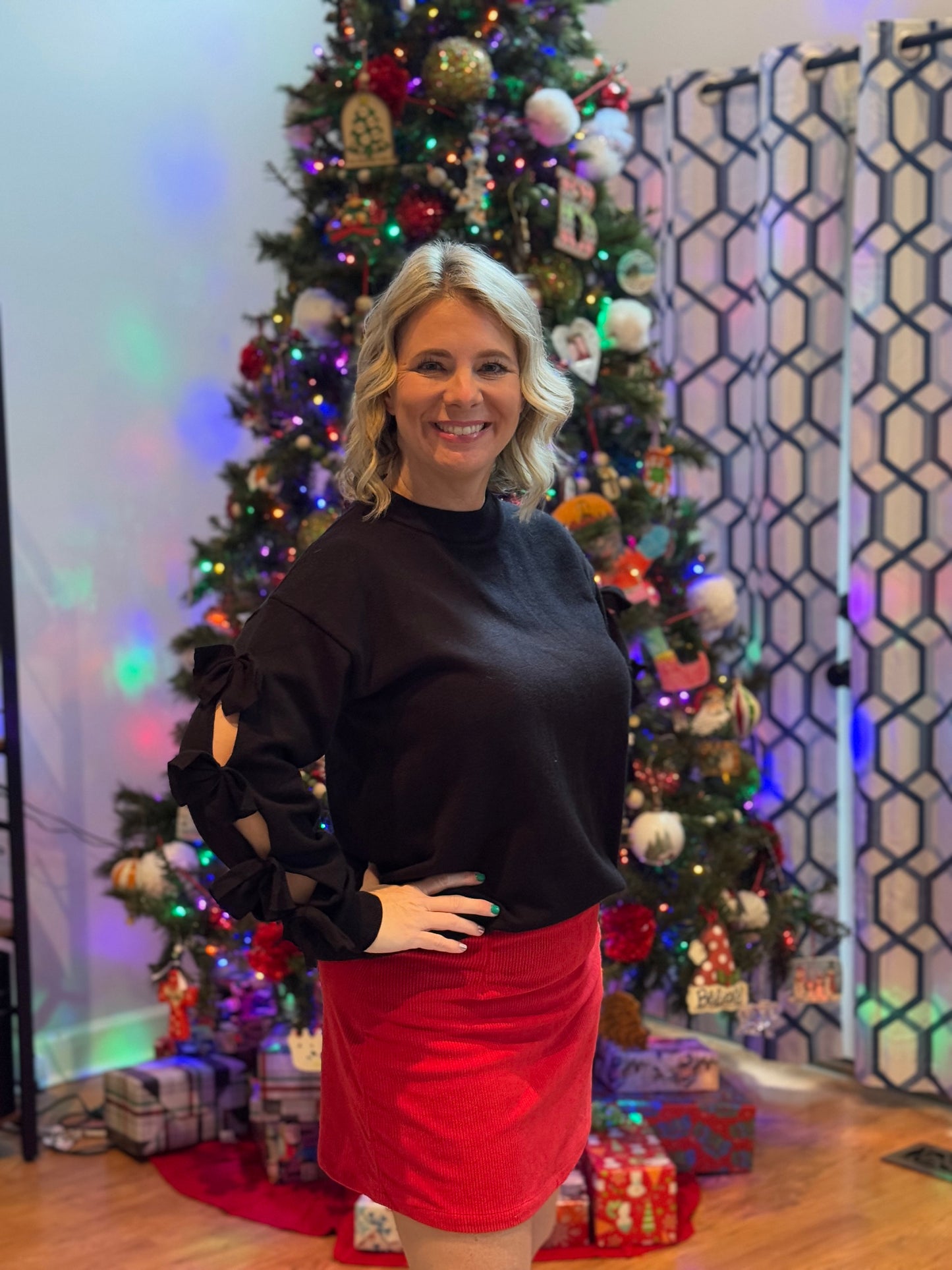 Bow embellished long sleeve crew neck knit sweater