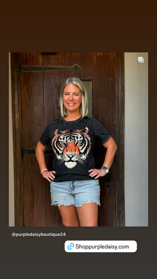Tiger Graphic Tee